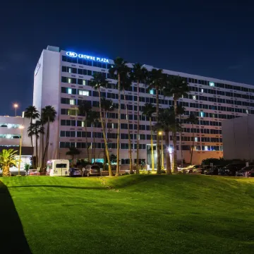 Crowne Plaza PHOENIX AIRPORT - PHX by IHG