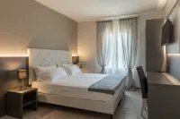 Villa Petra Hotels in Suzzara