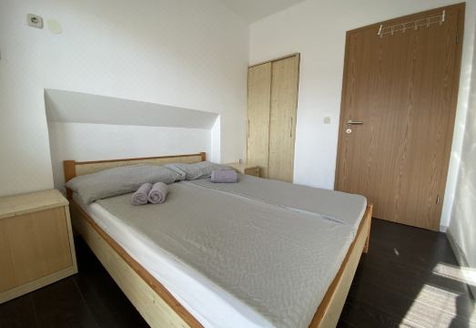 라이트하우스 보디체 썸네일