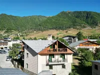 โรงแรมเอลิท ฮาวส์ โรงแรมใน