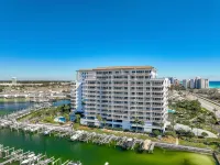 Harbor Landing 203B - Spacious Condo with Views of the Harbor and Gulf