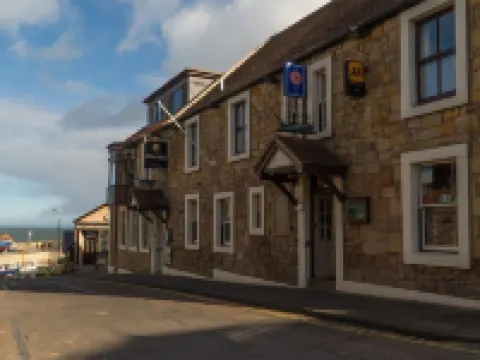 The Olde Ship Inn Hotels in Seahouses