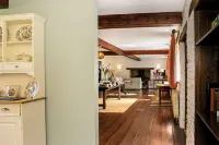 Stunning Barn Conversion - Rural Setting