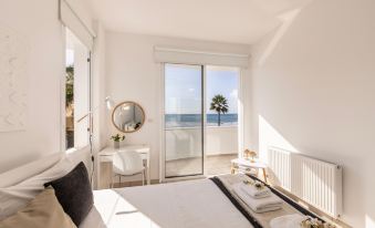 Faros Seaside Villa Larnaca