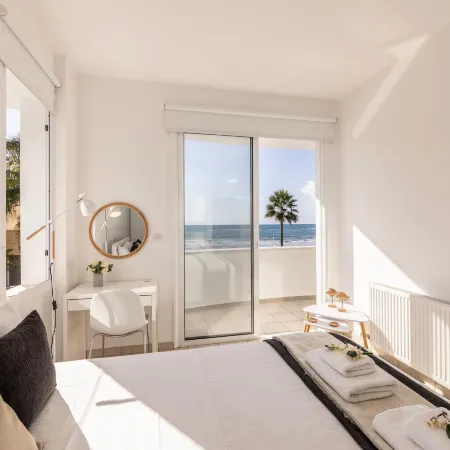 Faros Seaside Villa Larnaca