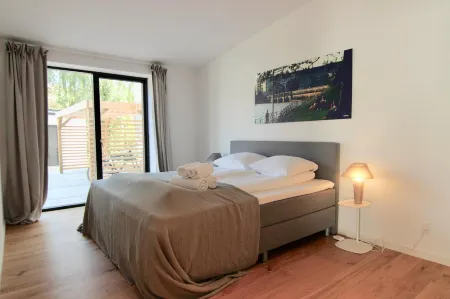 Fantastic 1-Br Townhouse - 155