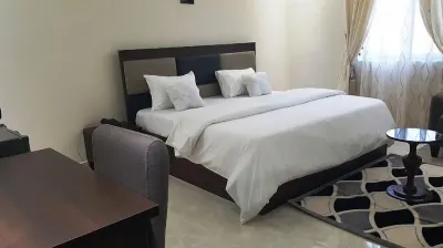 Ewada Hotel Hotels near Dantata Estate shopping plaza