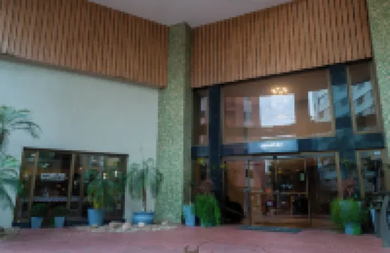 Master Curitiba Hotel - 1,6 km do Estádio Couto Pereira - Show Hotel di 