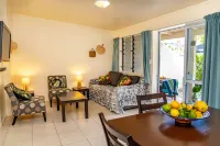 Coral Sands Apartments Hotels in 