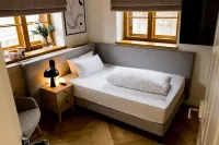 Bob W Peterhof Hotels in Freising