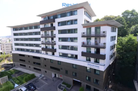 Residhotel Lyon Lamartine Hotels near Emlyon Business School