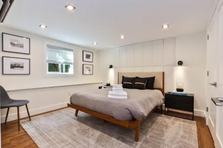 Ski-in Ski-Out Home by Waterparks, Big Games, Dog Friendly