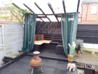Beautiful 2-Bed House in Bolton with Free Parking Hoteles en Bolton