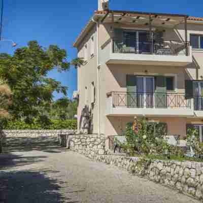 Rose Villa in Svoronata Hotel Exterior