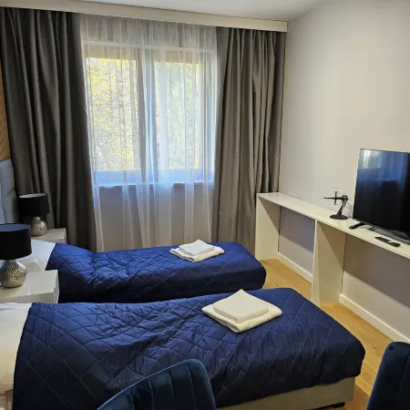 Aparthotel Warszawa Отели рядом с достопримечательностью «Бемово»