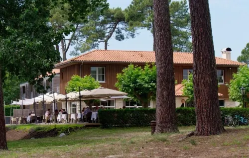 Hotel Au Bon Coin du Lac Hotels in Mimizan
