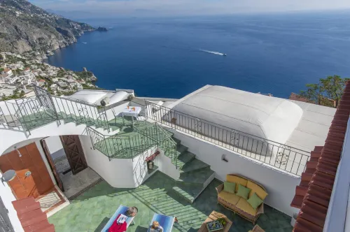 Casa Punta Paradiso - Romantic Seaside Retreat Hotels in Praiano