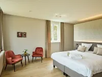 Boutique Hotel Ter Wallen Hotels in Рьозелар