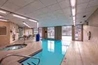 Holiday Inn Express & Suites ASHEVILLE DOWNTOWN by IHG - Pools
