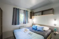Camping la Bouquerie - Eden Villages Hotels in Saint-Geniès