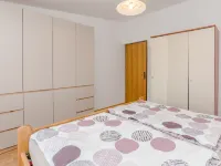Apartment Hrg Hotels in Vir