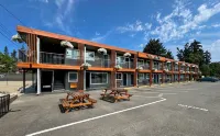 The Tide's Inn Các khách sạn ở Qualicum Beach