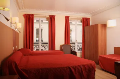 Hôtel Marignan Hotel in zona Statua del poeta romeno Mihai Eminescu