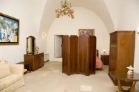 Emborio Central Villas Hotels in Pyrgos