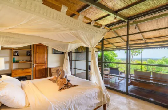 スンブルキマ ヒル リトリート