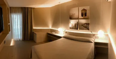 Hotel Bernat II Hotels near Guard Towers Las Torretas