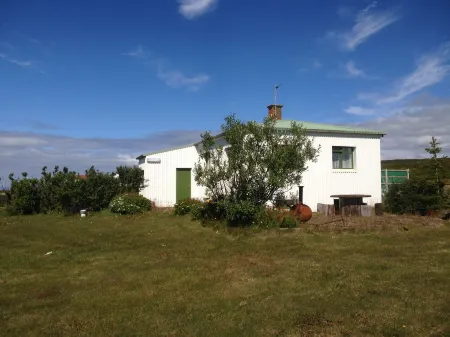 Bessastaðir Guesthouse Отели в г. Hunathing vestra