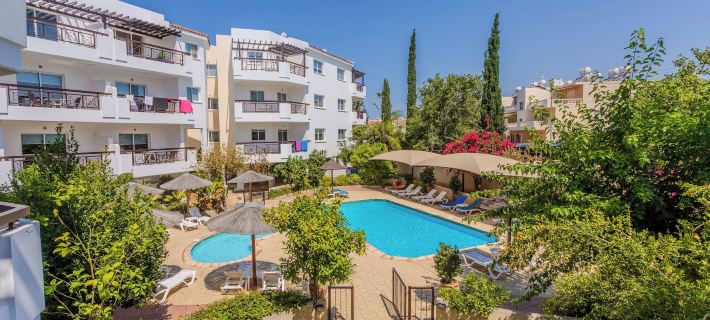 Artemis Cynthia Complex Hotels in Pafos