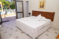 Pousada Jardim Porto Belo فنادق في Porto Belo