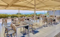 Serenusa Resort