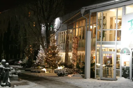 Achat Hotel Suhl Отели рядом с достопримечательностью «Congress Centrum Suhl»