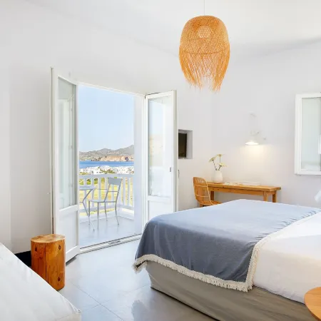 Milos Breeze Boutique Hotel