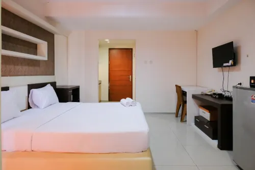 Cozy and Homey Studio Apartment at High Point Serviced