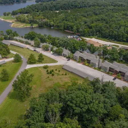 Studio Condo on the Water @ Innsbrook