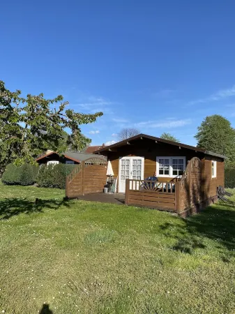 Blockbohlenhaus für 2 Personen Отели в г. Мюриц