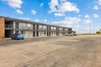 Americas Best Value Inn-Ft. Worth/Hurst - Pysäköinti