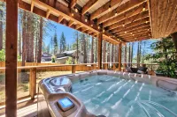 Spacious Luxury Home with Hot Tub and Boat Parking - Charming Retreat