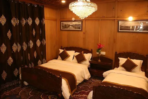 Peace of Mind Group of Houseboat - House Boats