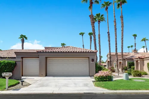 Private Patio with Fairway and Mountain Views - Stunning Luxe Hideaway