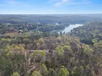 Lake Hartwell Escape - Cabin for groups & families