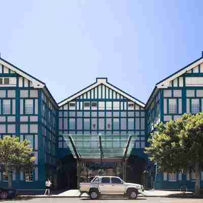 오볼로 울루물루 Hotel Exterior