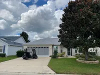 Spacious Lanai and Pergola-Covered Patio - Charming Getaway Retreat