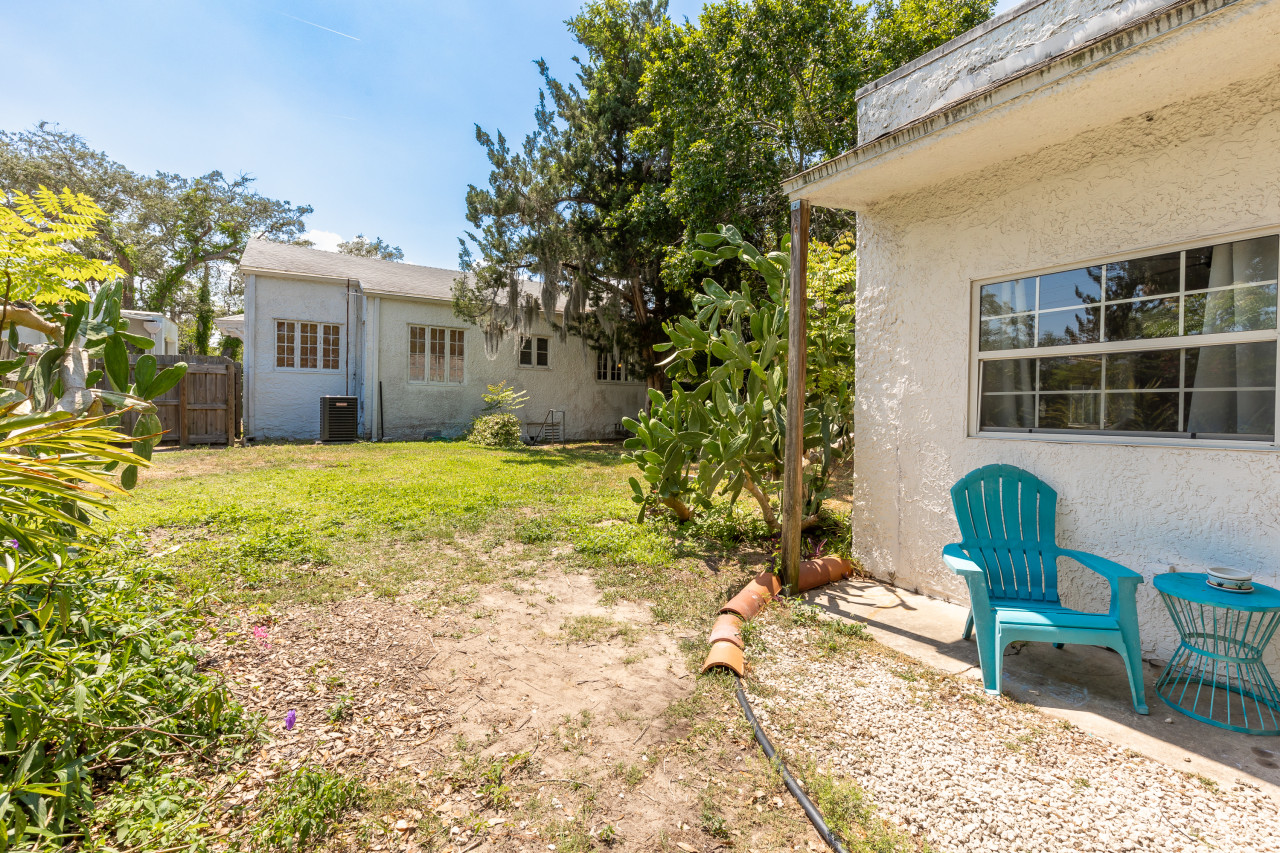 Stunning Getaway - Winery Tours, Wildlife Watching, Sailing Hotels in Holly Hill