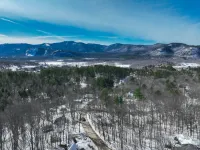 Cozy Fireplace and Stunning Mountain Views - Charming Modern Retreat