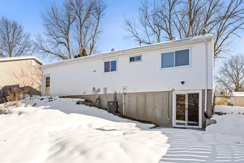 Spacious Home with Entertainment and Fenced Yard - Charming Retreat Hotels in Harvester Township