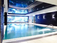 Novotel London Brentford - Pools